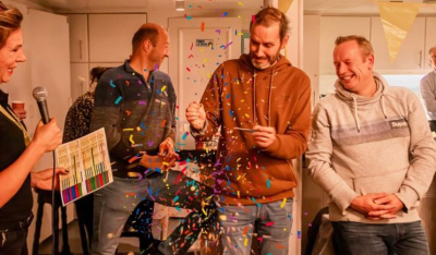 Gluren bij de buren, Enschede